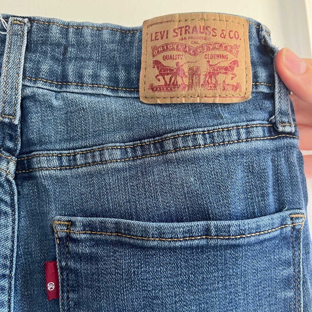 Levi’s 721 High Rise Skinny Jeans Size 29